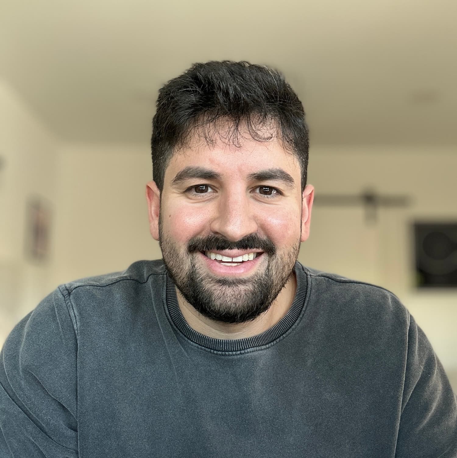 Alec Freling, MD headshot